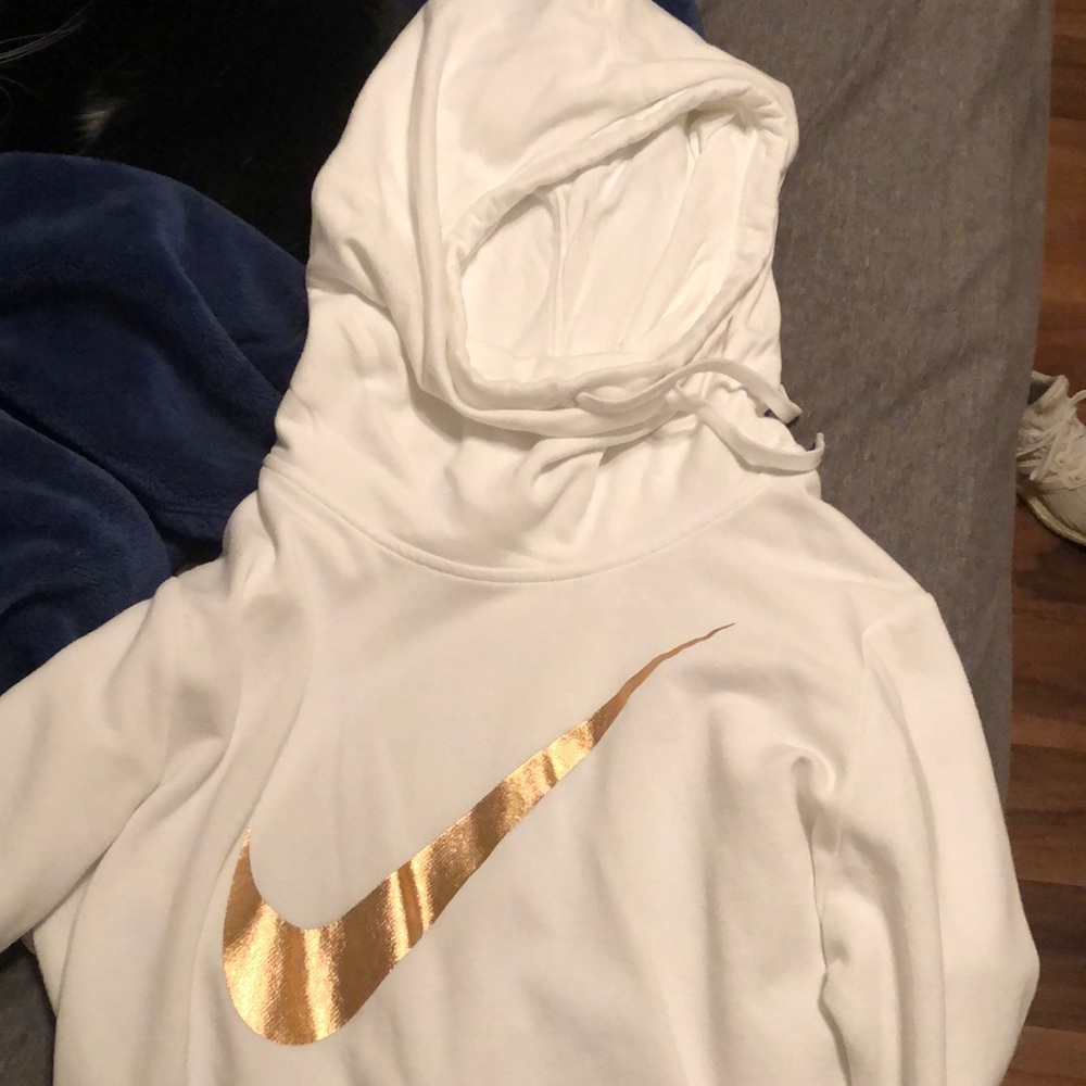 nike hoodie